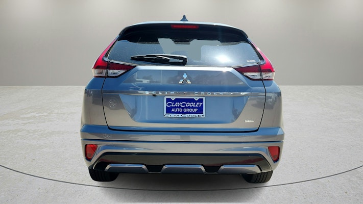 2025 Mitsubishi Eclipse Cross SE photo 4