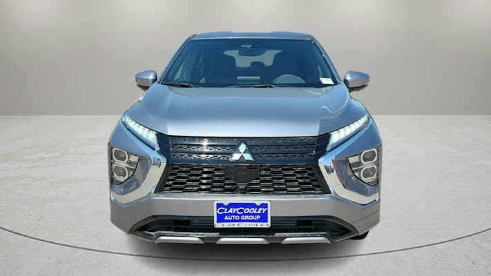 2025 Mitsubishi Eclipse Cross SE photo 8