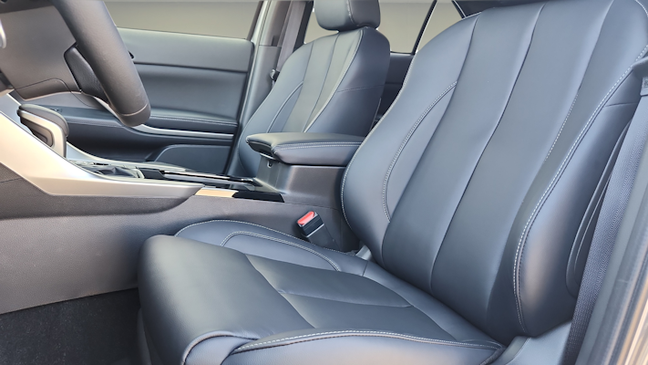 2025 Mitsubishi Eclipse Cross SE photo 10
