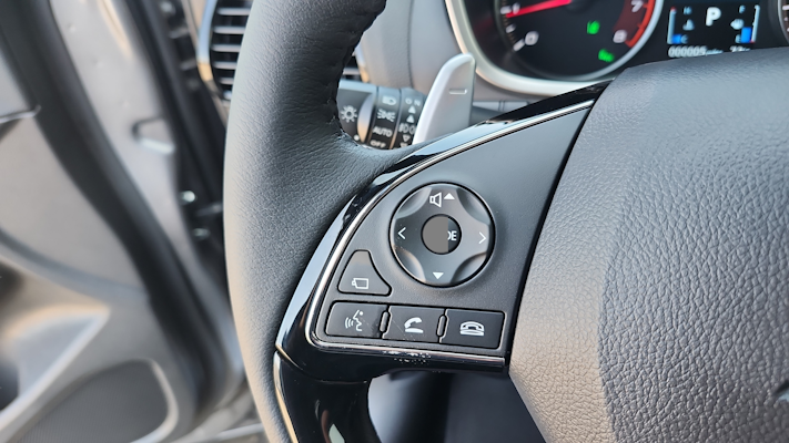 2025 Mitsubishi Eclipse Cross SE photo 24