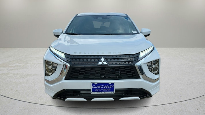 2025 Mitsubishi Eclipse Cross SEL photo 8