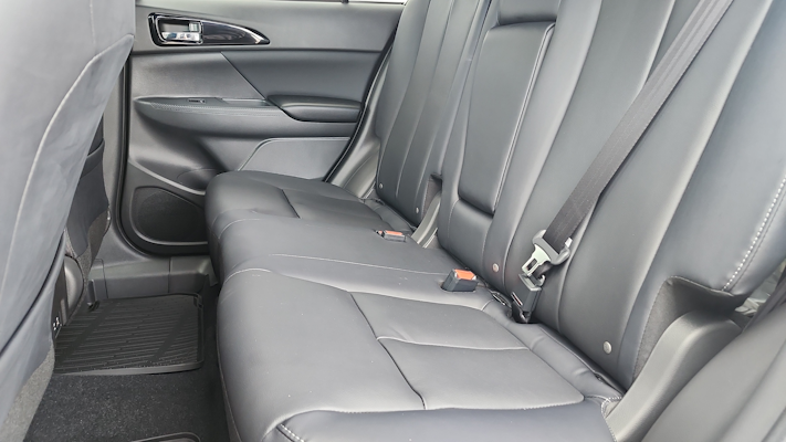 2025 Mitsubishi Eclipse Cross SEL photo 26