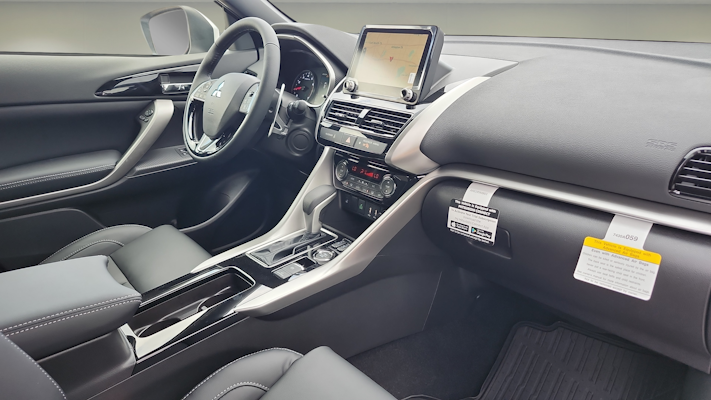 2025 Mitsubishi Eclipse Cross SEL photo 27