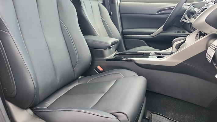 2025 Mitsubishi Eclipse Cross SEL photo 28