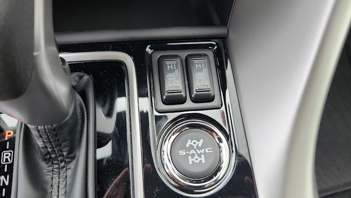 2025 Mitsubishi Eclipse Cross SEL photo 16