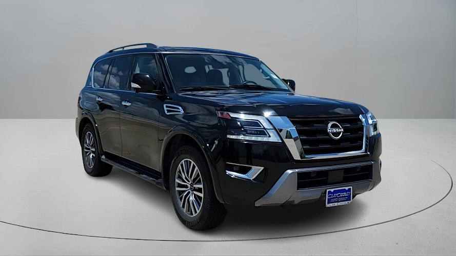 2023 Nissan Armada SV photo 4